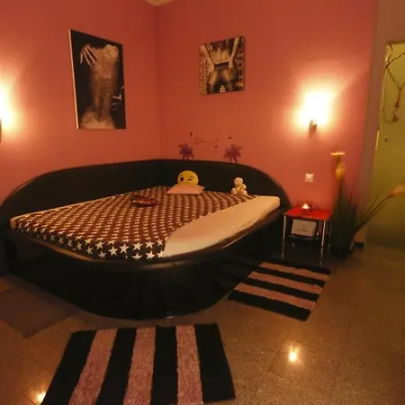 Lutz Hotell *